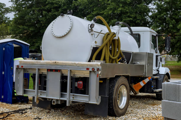 Portable Toilet Options We Offer in Phenix City, AL