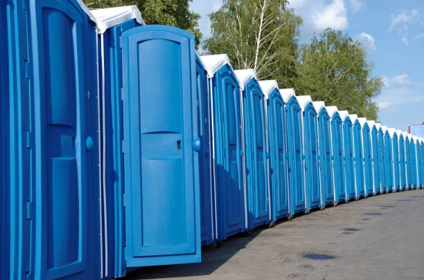 Best Portable restroom trailer rental  in Phenix City, AL